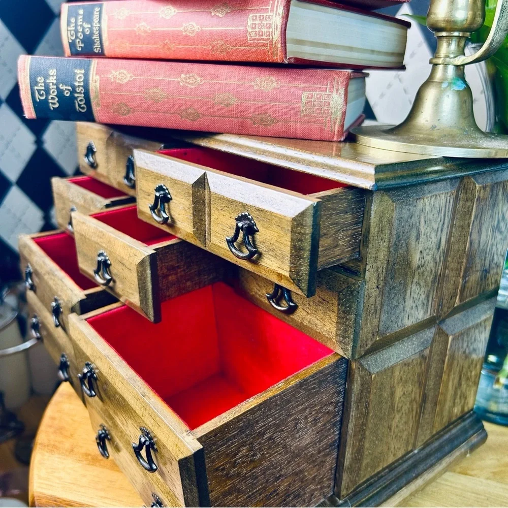 Jewelry Music Chest Interior Red Lining| Schmid Bros Collectible Vintage Luxury‎